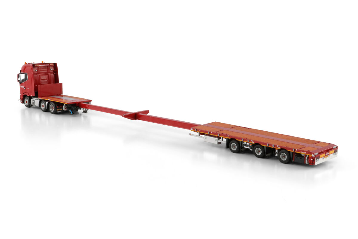 Nooteboom Redline Series - Megatrailer 3-axle with DAF XG+ 6x2/4